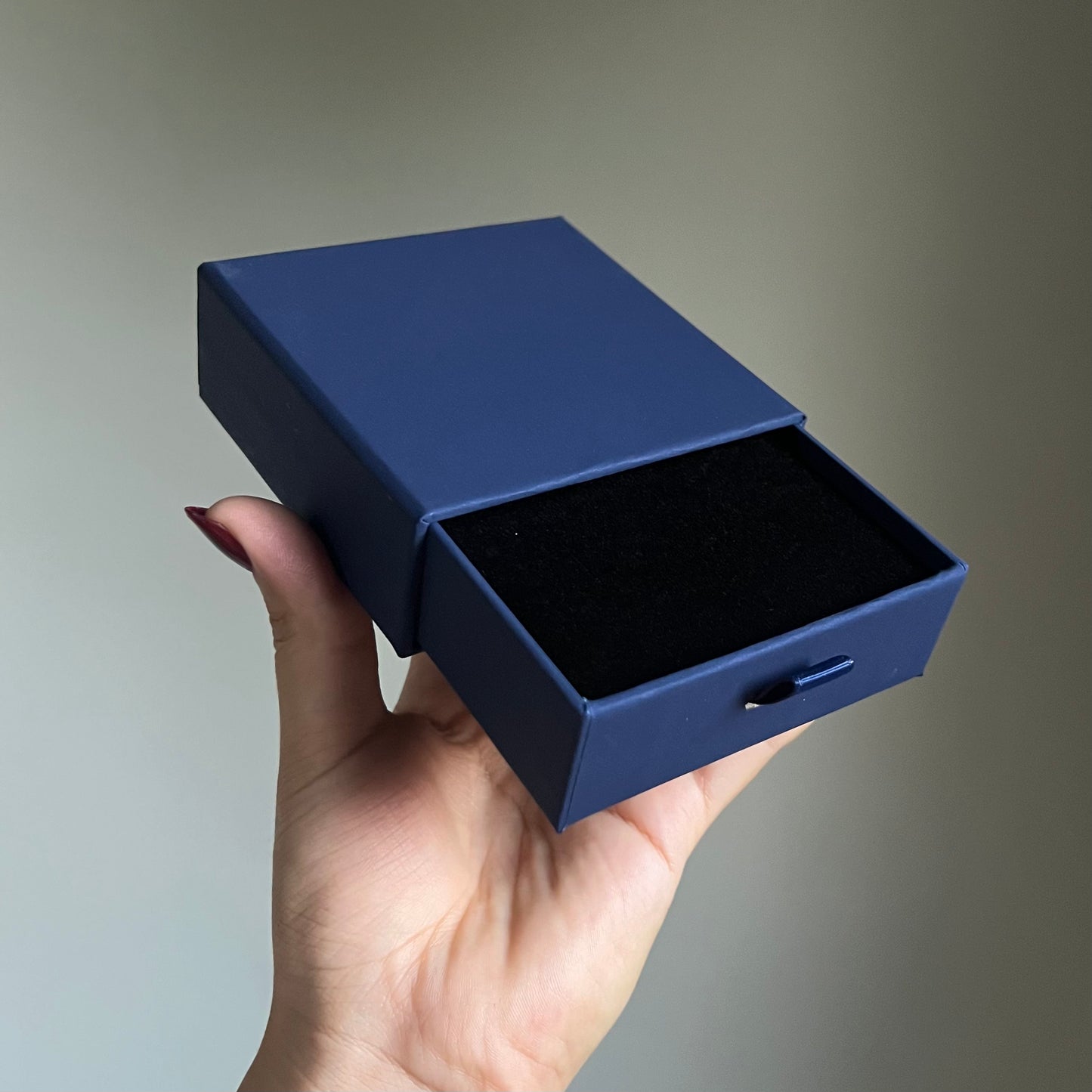 Caja Premium 9x9x3cm Joyas - Tipo Fosforo