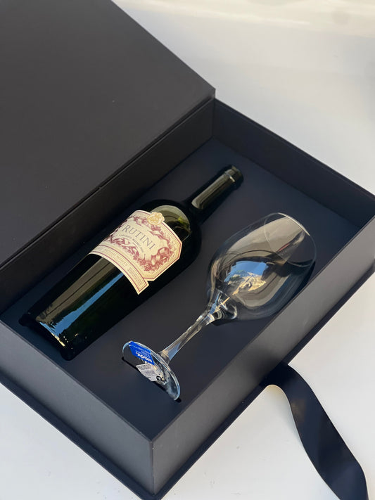 Caja Premium Azul Marino con divisoria estándar - Tipo Libro para VINO + copa