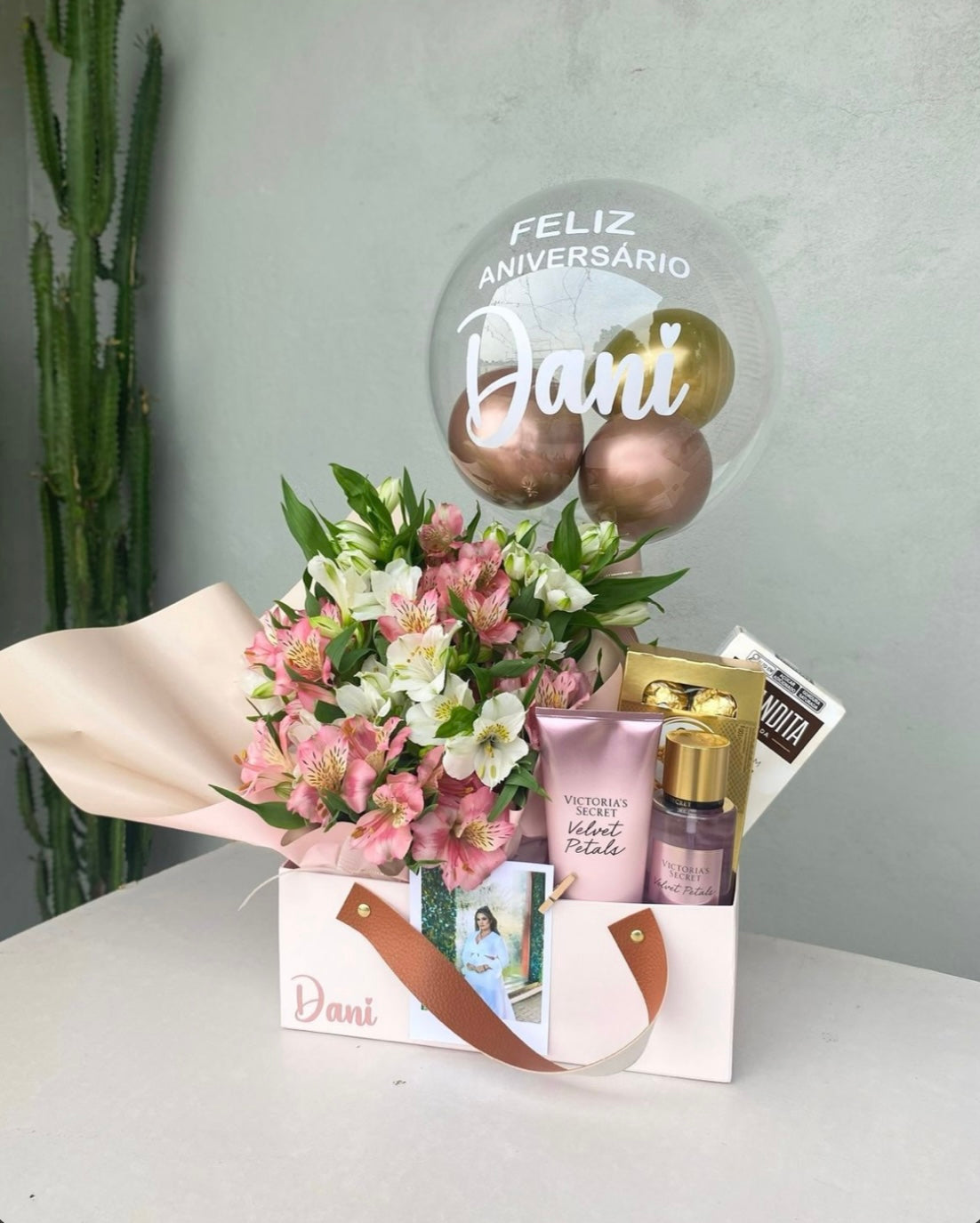 Tipo Bolso Premium c/ Cuerina 24x15x9cm - Ideal Madres