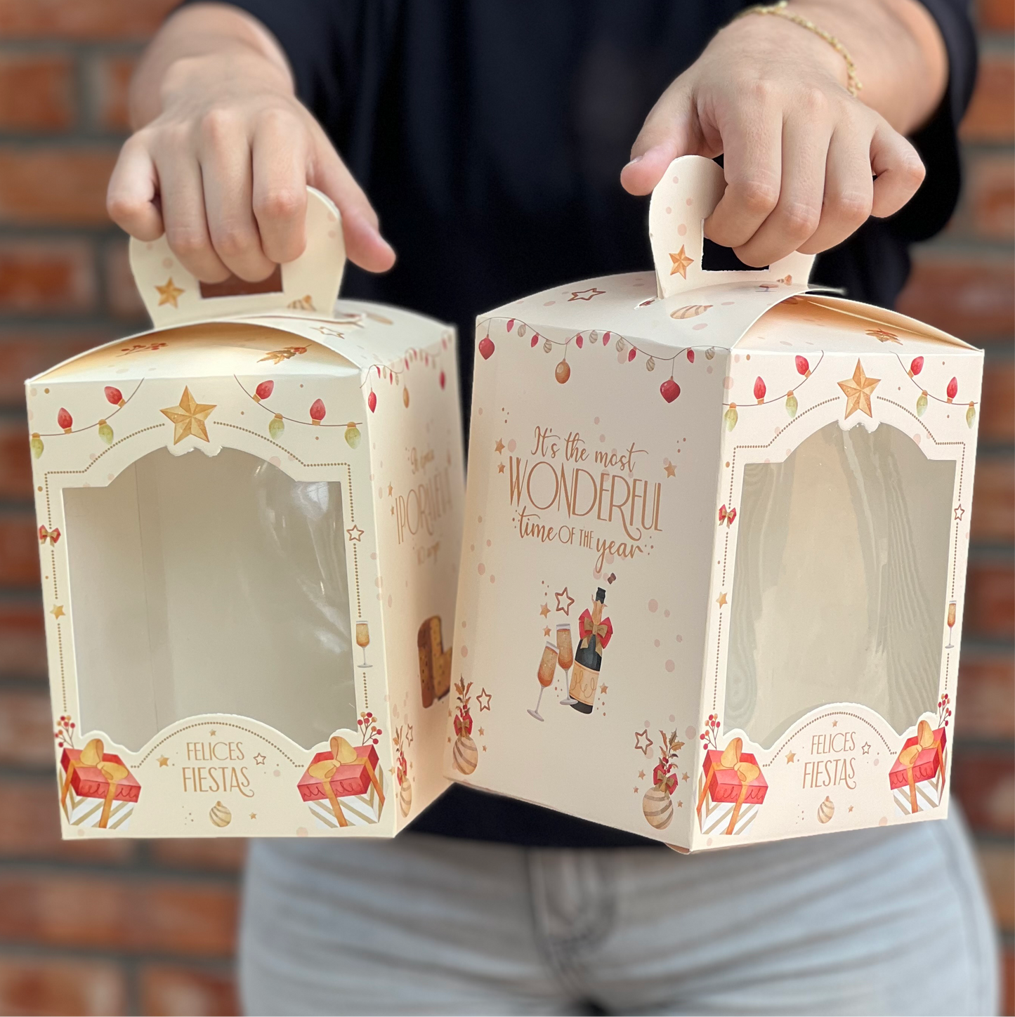 Caja p/ Pan Dulce 500gr 13x13x17cm - COD 640574