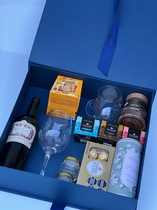 Caja Premium 40x40x10cm Tipo Libro con cinta frontal (unidad)