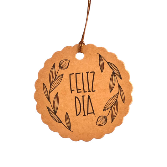 Tags “Feliz Día” Kraft - contiene 10 unidades