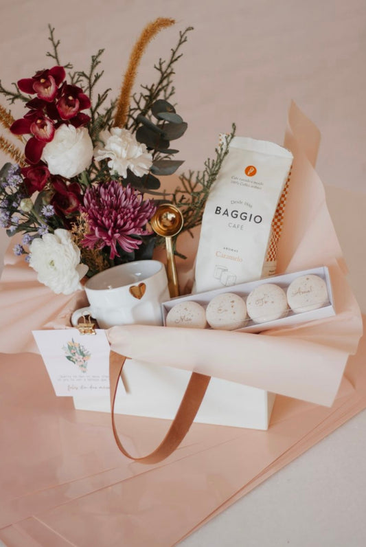 Caja Premium 24x15x9cm Tipo Bolso Premium c/ Cuerina