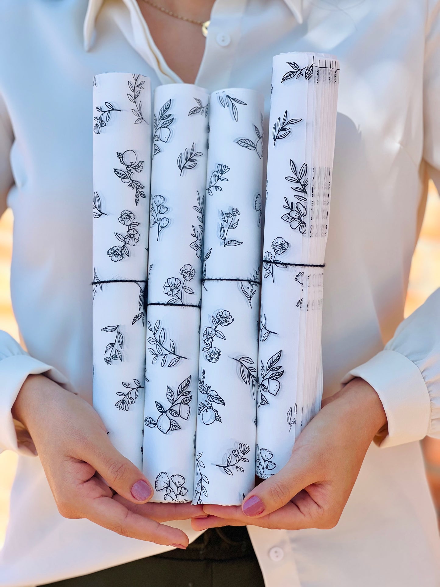 Papel Manteca Limones Negro 27x40cm (contiene 25 hojas)  - COD 641329