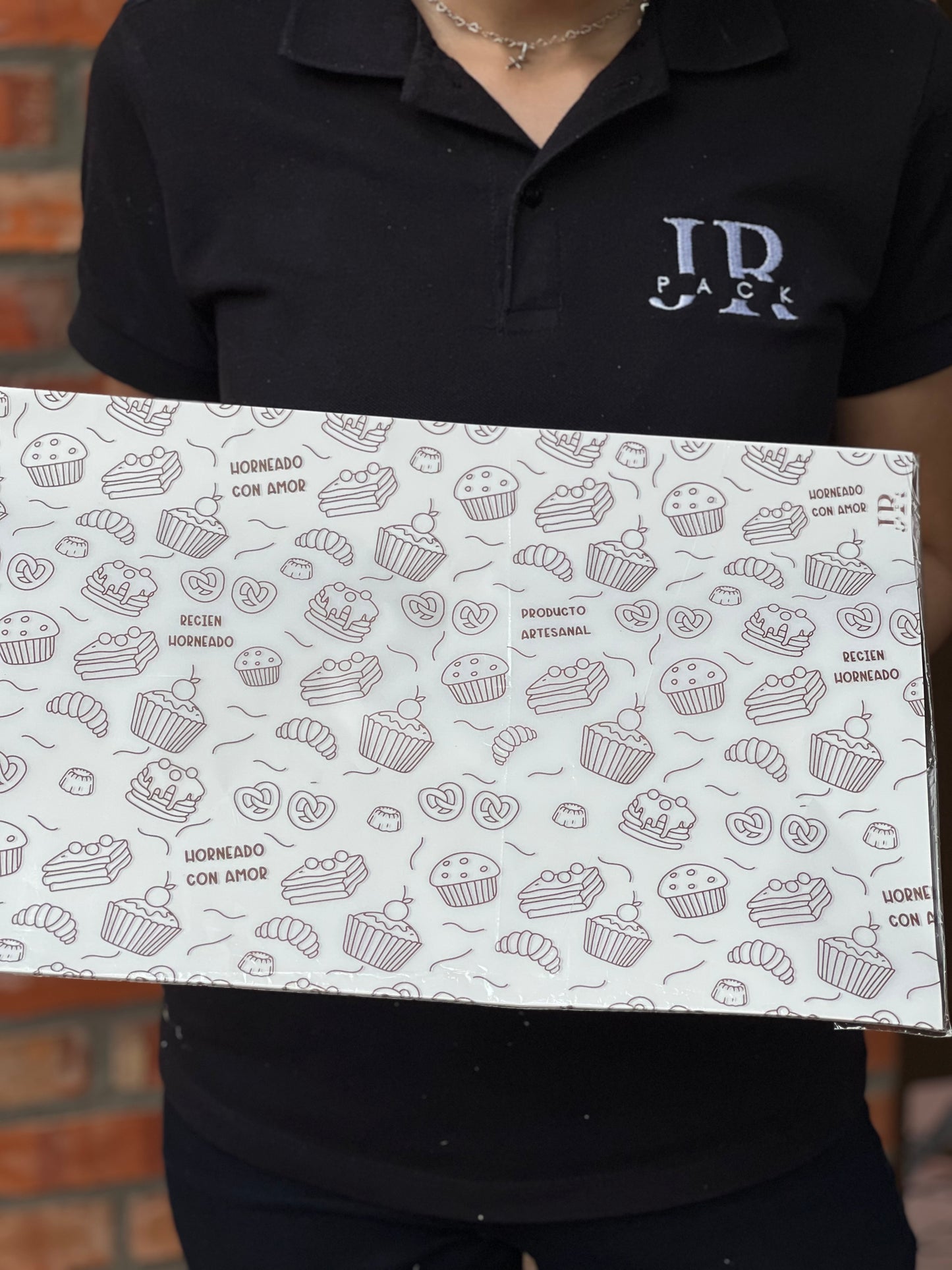 Papel Manteca Pastelería Marrón 27x40cm - (contiene 25 hojas) - COD 641305