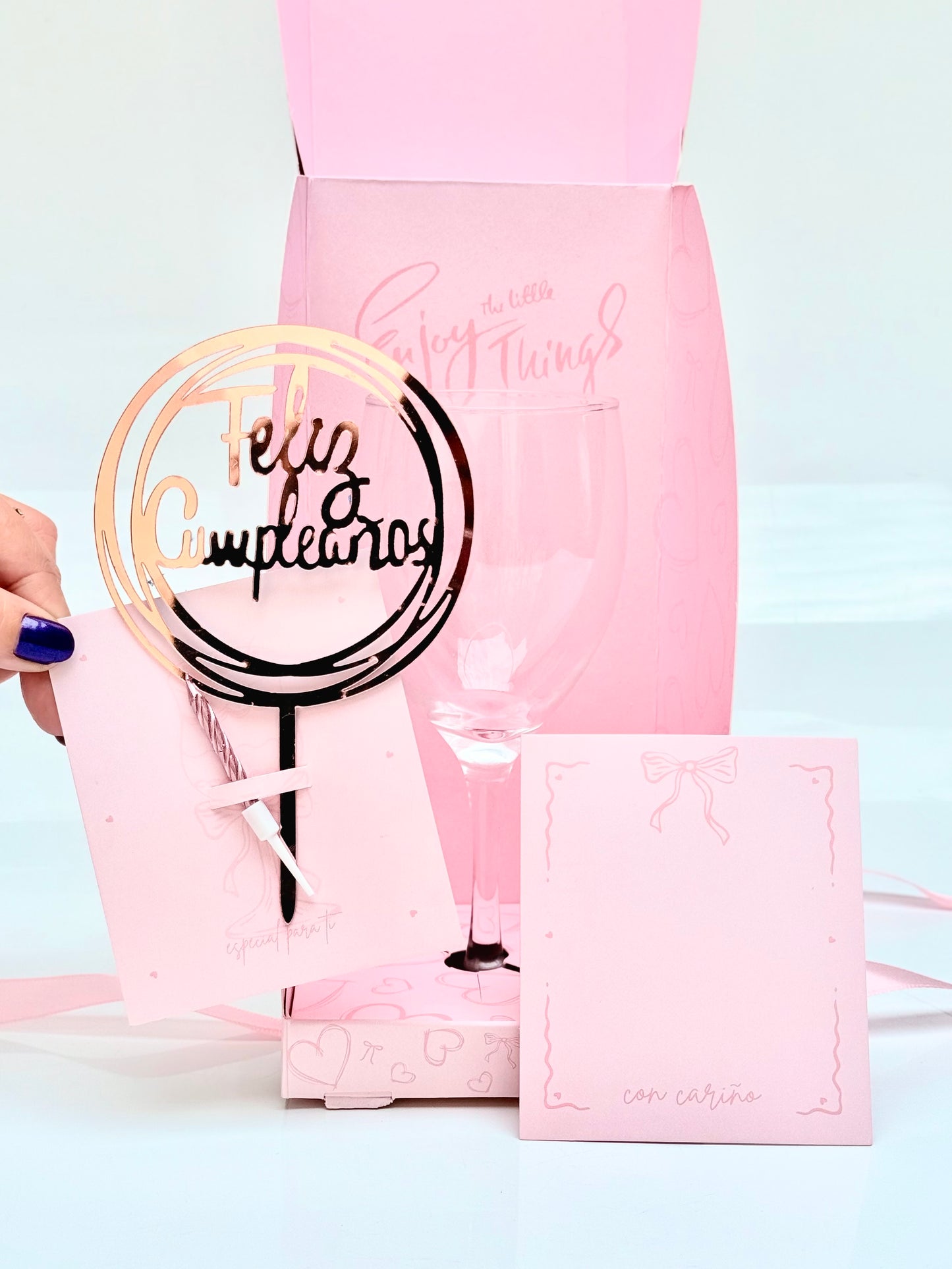 Caja 11,5x11,5x26cm para copa Rosa - COD 641792