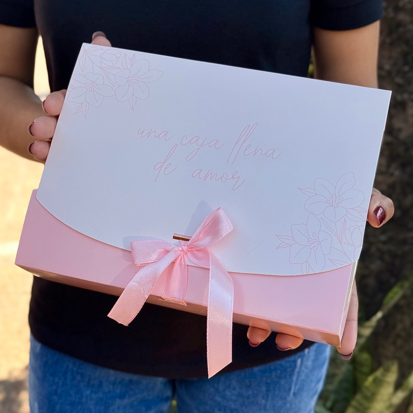Caja Lazo Rosa - 23x17x7cm