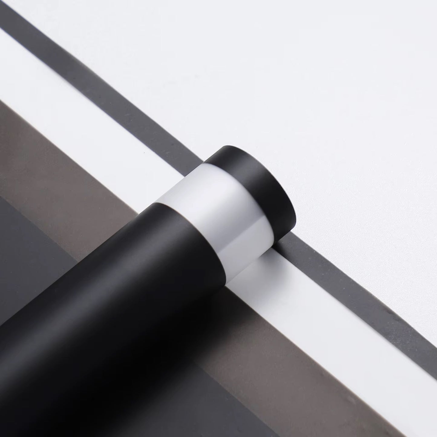 PAPEL COREANO NEGRO 57X57CM (PAQ X 20 UND) - PC9.5