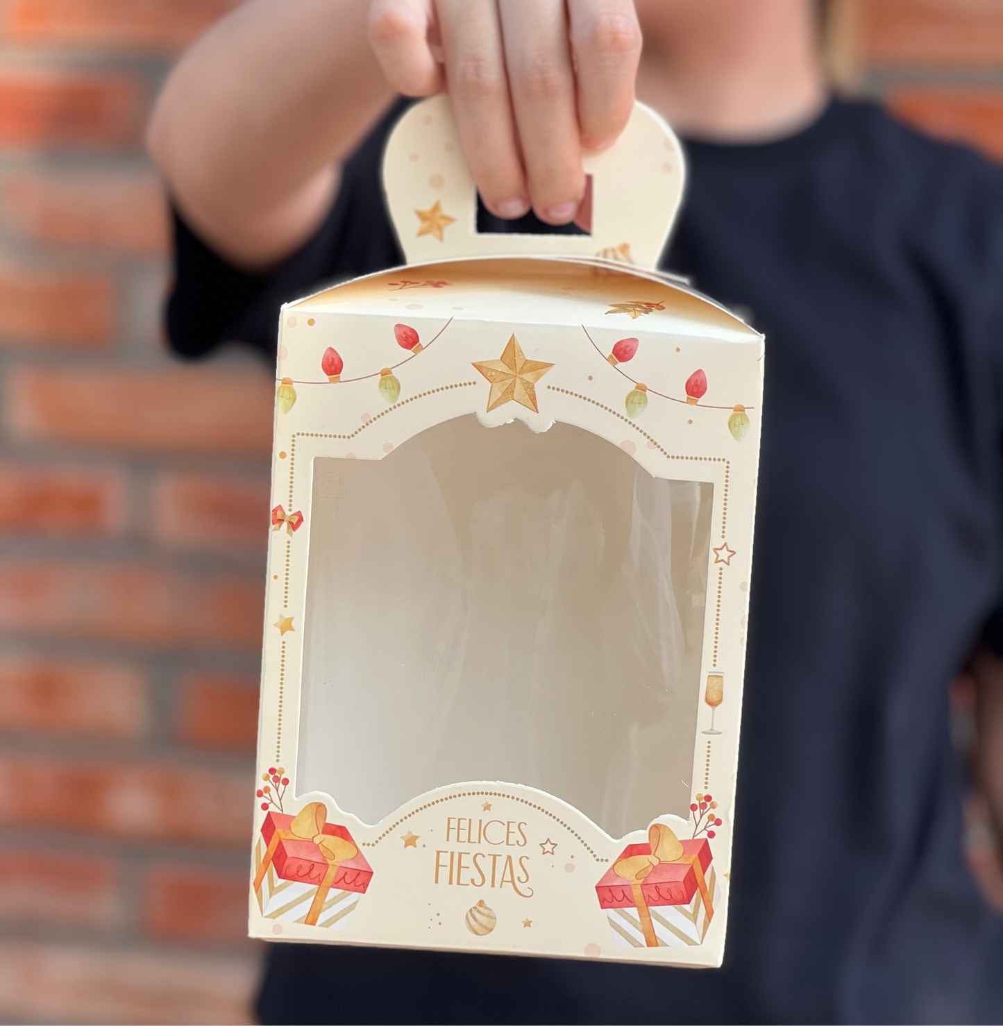 Caja p/ Pan Dulce 500gr 13x13x17cm - COD 640574