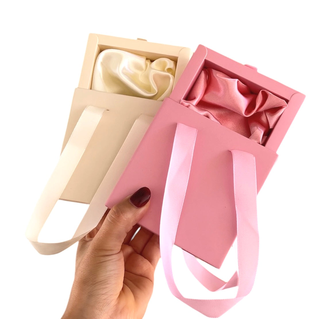 Caja Premium para Joyas 9x9x3cm - con Manija
