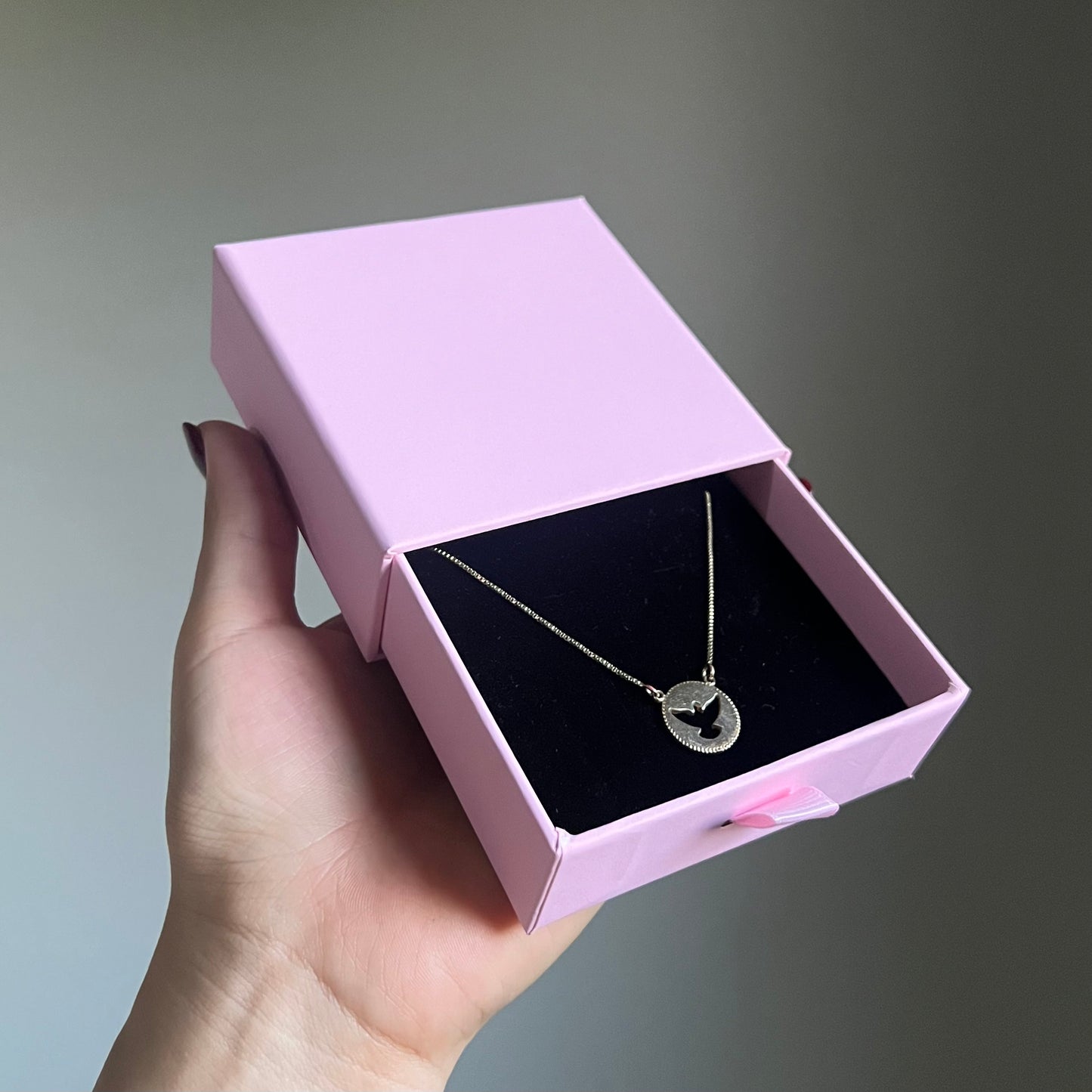 Caja Premium 9x9x3cm Joyas - Tipo Fosforo