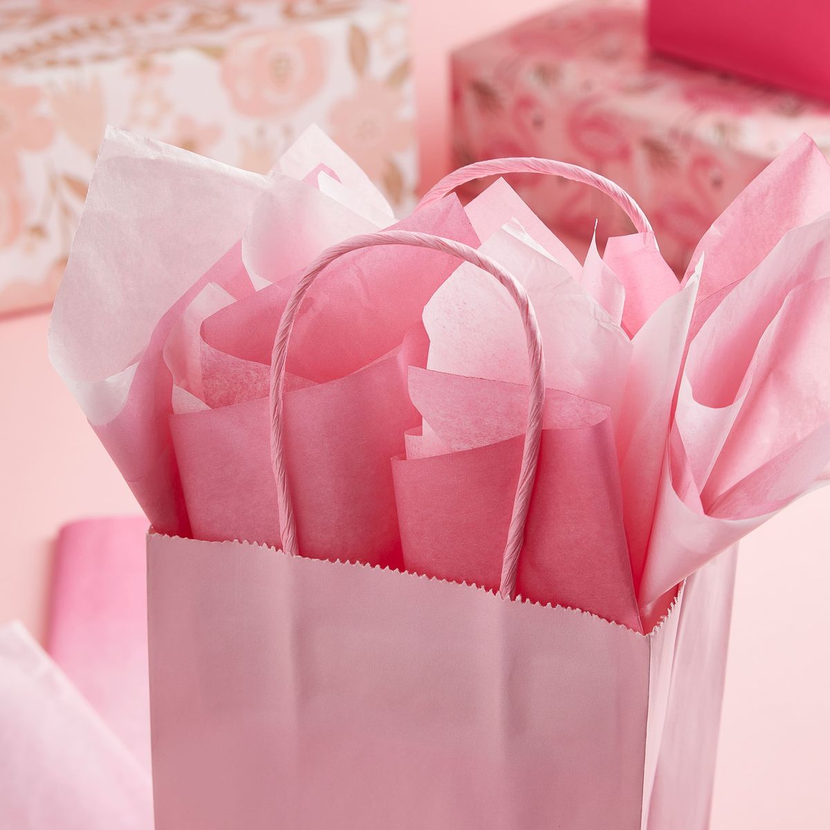 Papel Seda Rosa Claro 70x50cm (contiene x 20 und.) - MF001