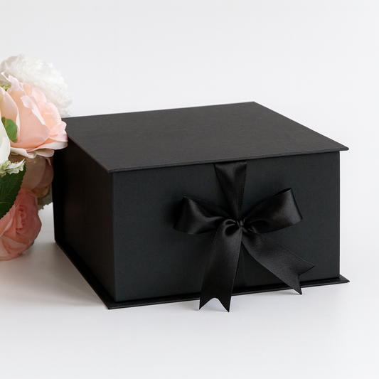 Caja Premium 15x15x8cm Negro - Tipo Libro