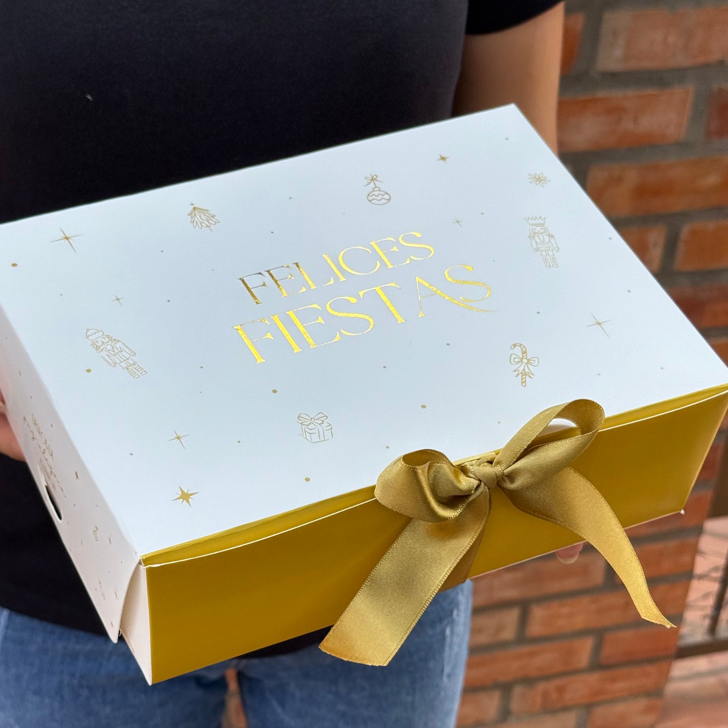 Caja 23x17x7cm Dorado - COD 642266