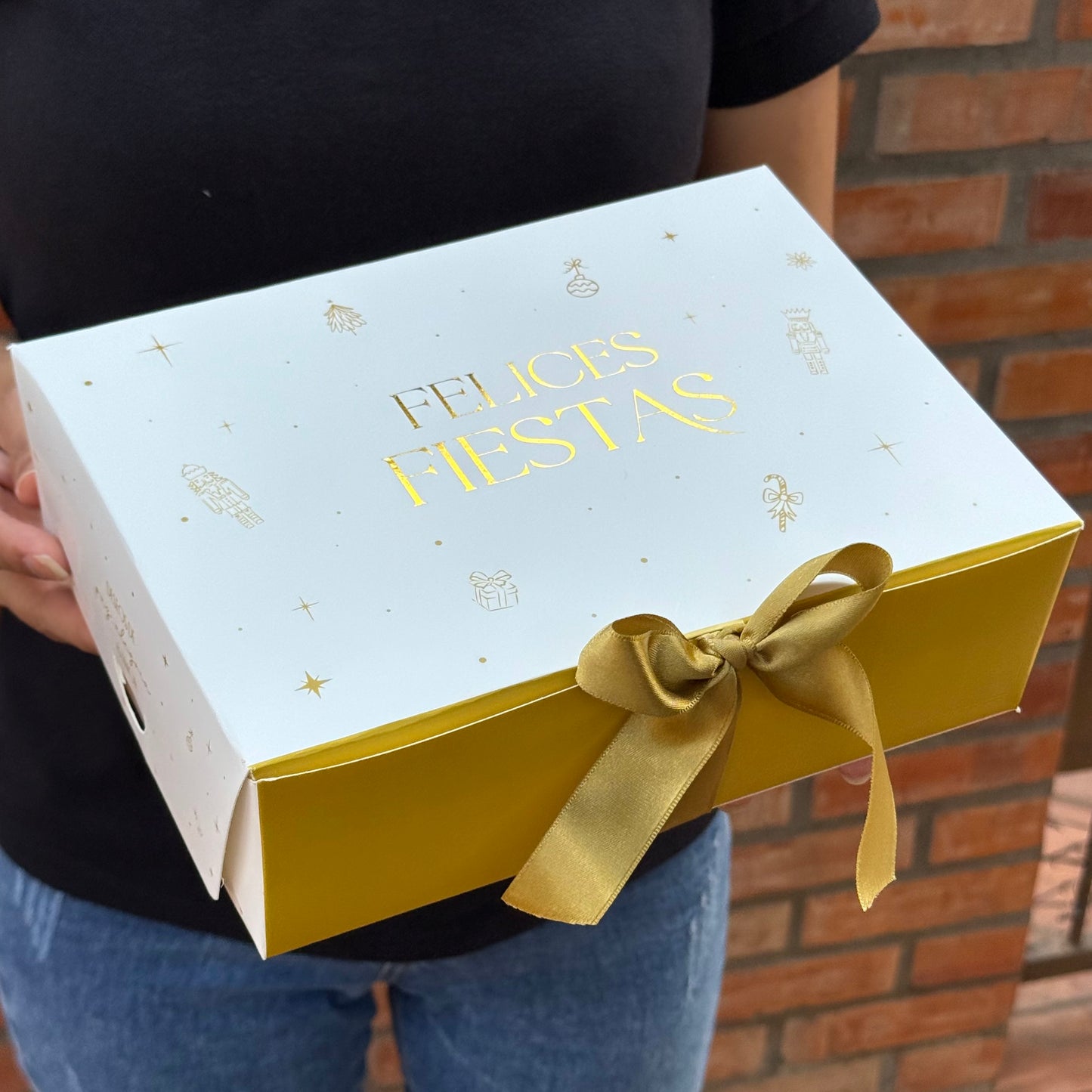 Caja 23x17x7cm Dorado - COD 642266