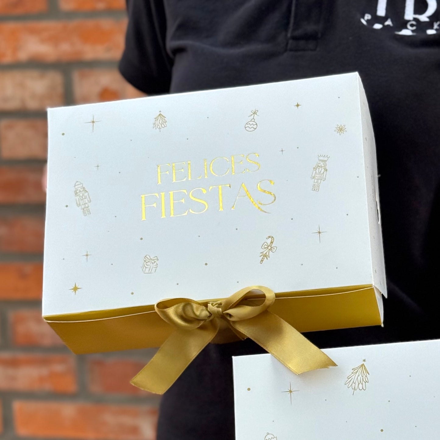 Caja 23x17x7cm Dorado - COD 642266