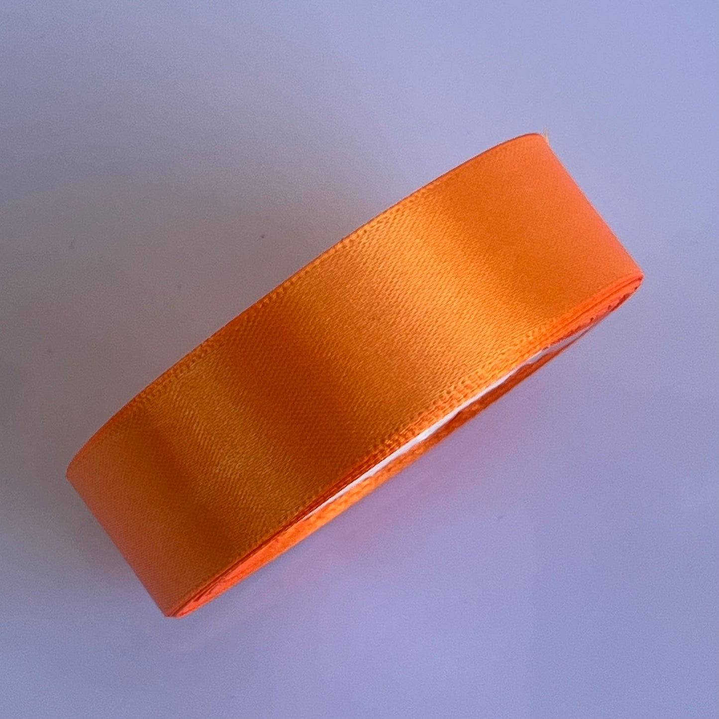 cinta raso 22mm x 20 metros - naranja