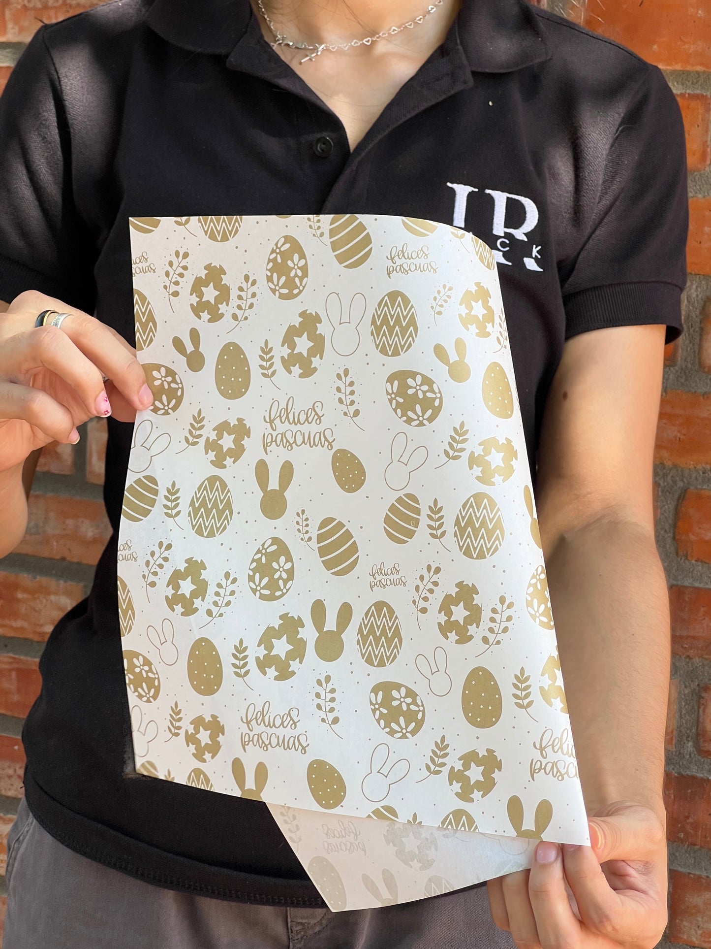 Papel Manteca Pascua 2025 - 27x40cm - Paquete contiene 25 unidades