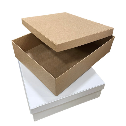 Caja Premium Tipo Libro 23x17x7cm con Cinta frontal - (unidad)