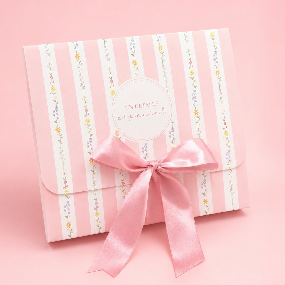 CAJA LAZO ROSA 27x24x8.5cm