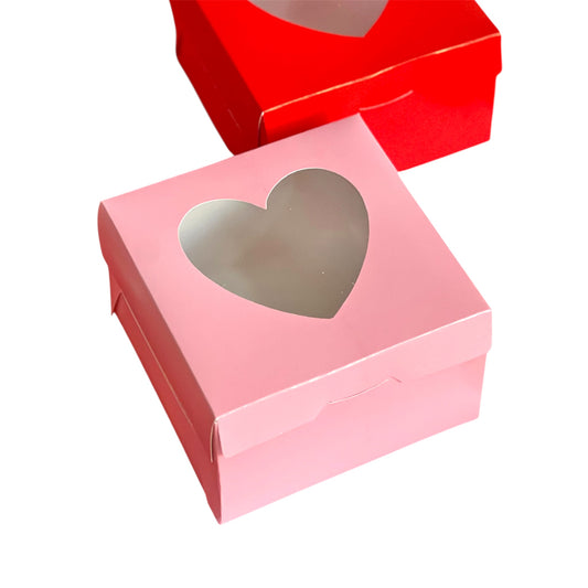 Caja 16x16x10cm c/ visor de corazón Rosa