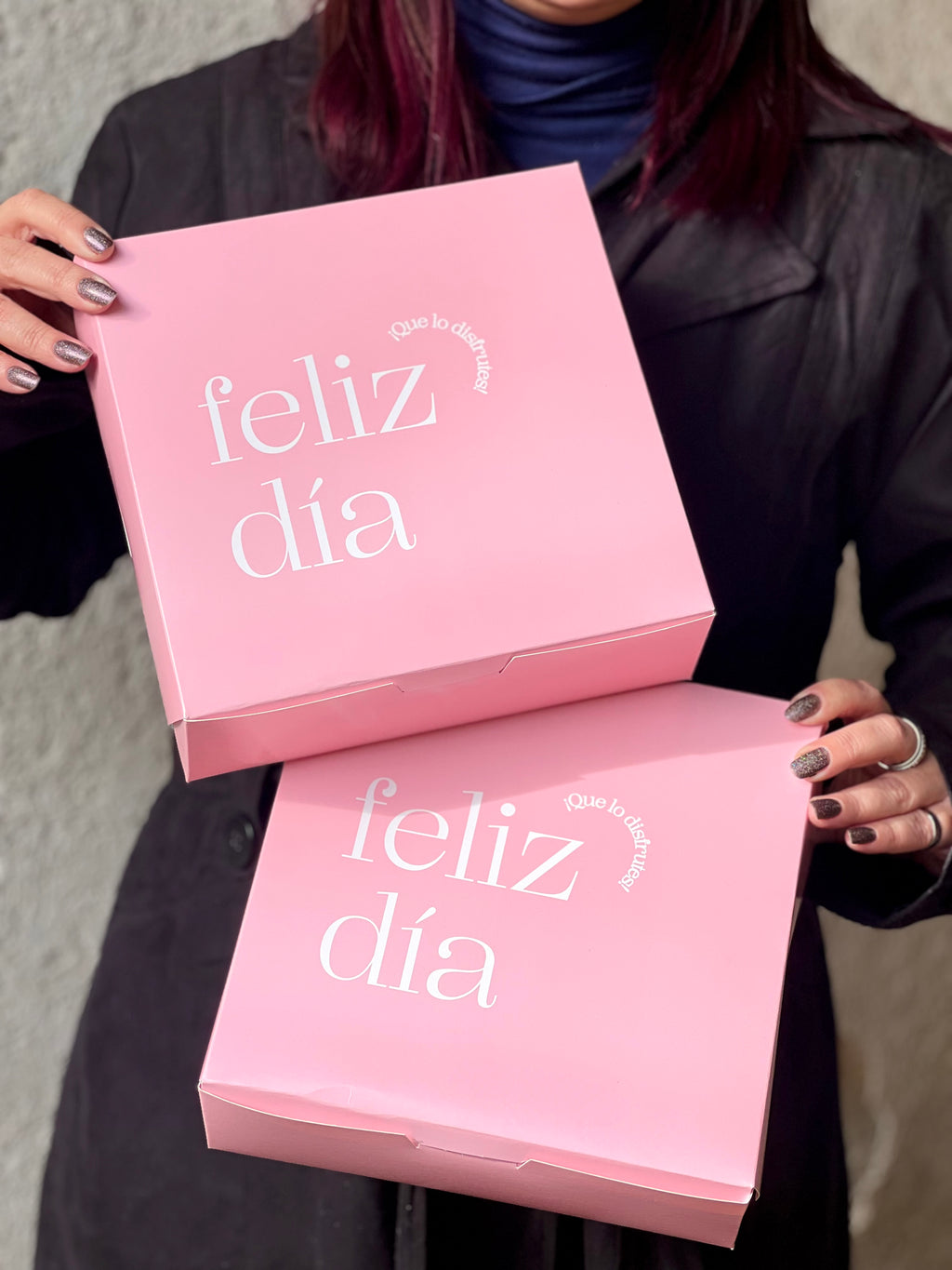 Caja 22x22x7cm Feliz día Rosa - 641696