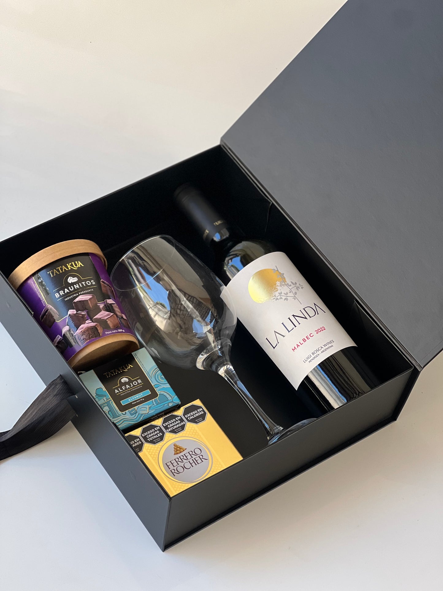 Caja Premium 31.5x26x9cm - Despegable