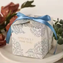 CAJA 7X7X7CM FLORAL C/ CINTA - (PAQUETE X 10 UND)