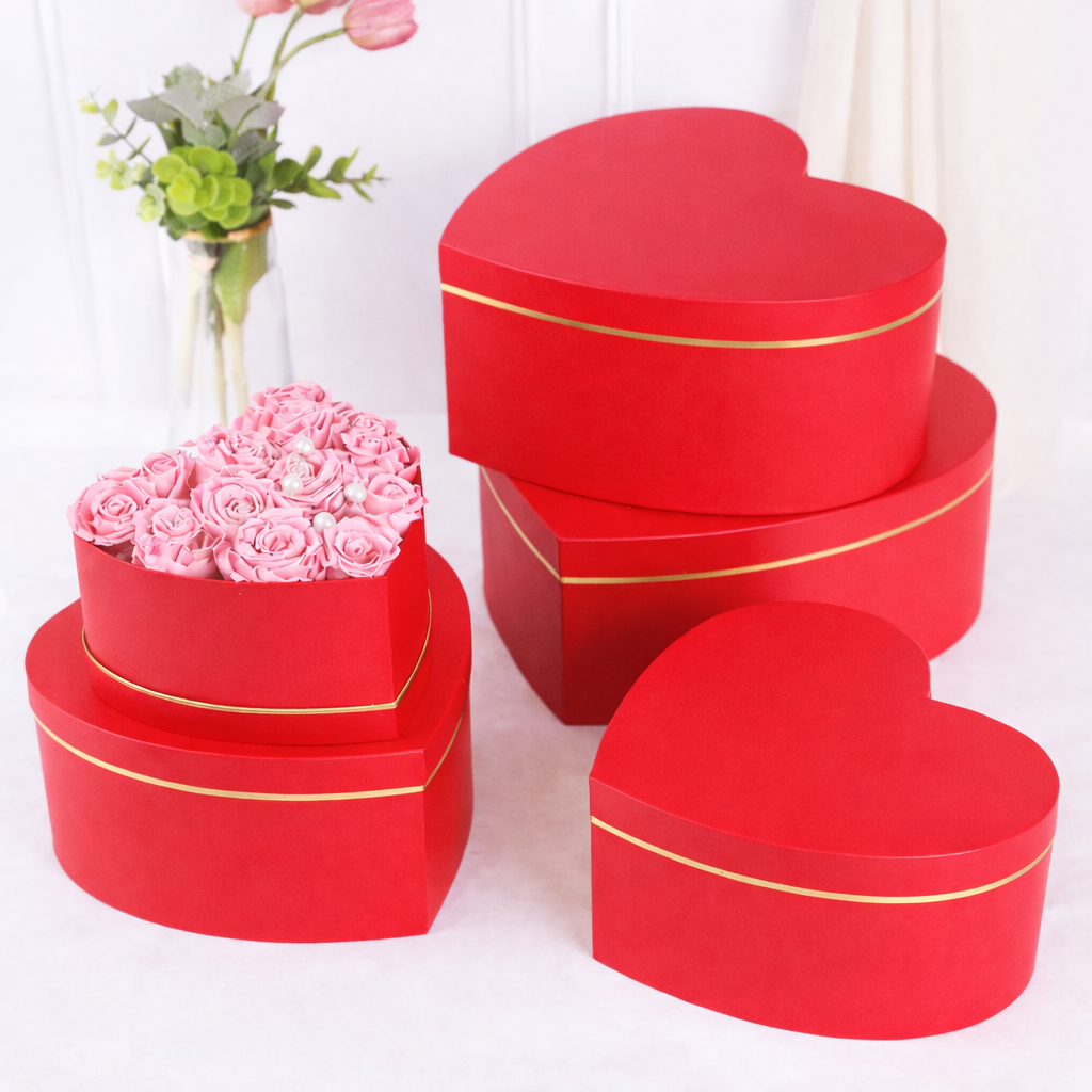 SETS 5 CORAZÓN CON BORDE DORADO - CNPR8
