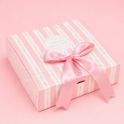 CAJA LAZO ROSA 27x24x8.5cm