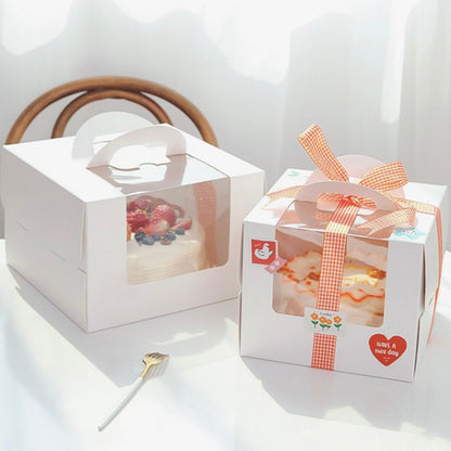 Caja 13.5x13.5x10cm c/ visor - Incluye Base p/ Torta