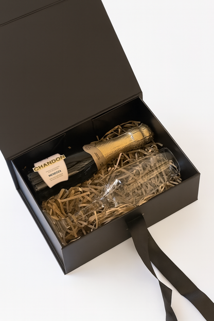 Caja Premium 22.5x16x8.5cm Negro Desplegable - COD 641973