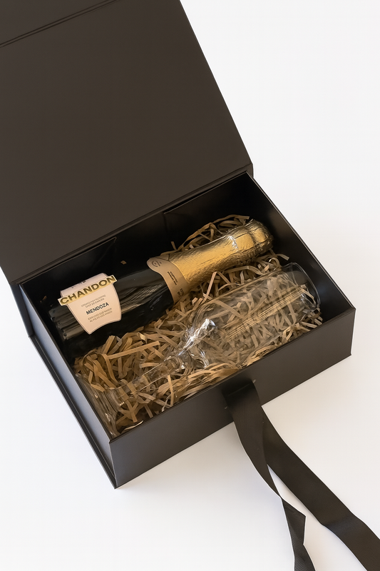 Caja Premium 22.5x16x8.5cm Negro Desplegable - COD 641973