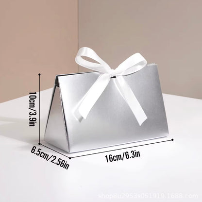 Caja Tipo Sobre Plata - 16x10x6.5cm