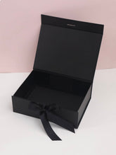 Caja Premium 33x25x12cm Negro Despegable