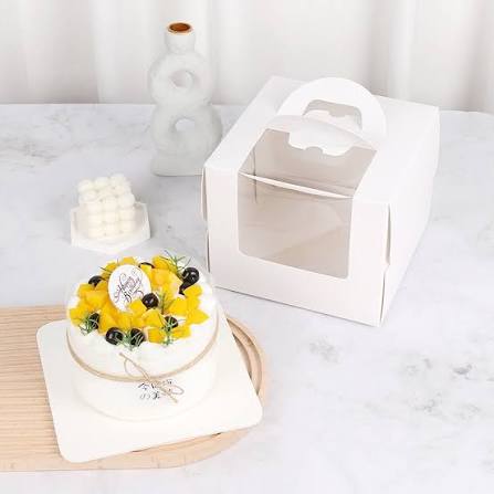 CAJA 13.5x13.5x10cm CON VISOR INCLUYE BASE - 640742