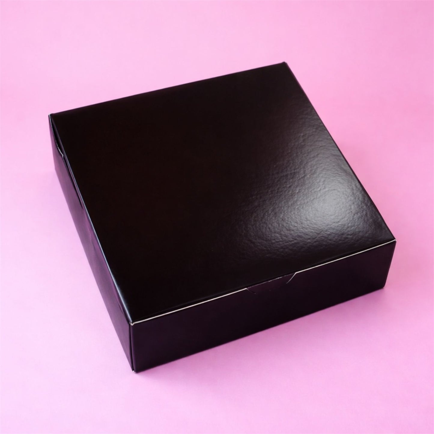 CAJA 22X22X7CM NEGRO SIN VISOR