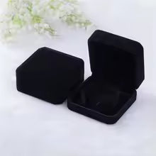 CAJA TERCIOPELO 9X9X4CM PARA BRAZALETE