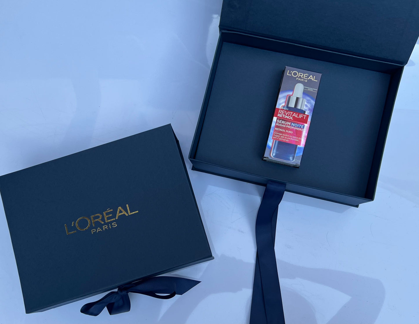 Premium Personalizado L’oréal - Logo Stamping Dorado + divisoria para producto