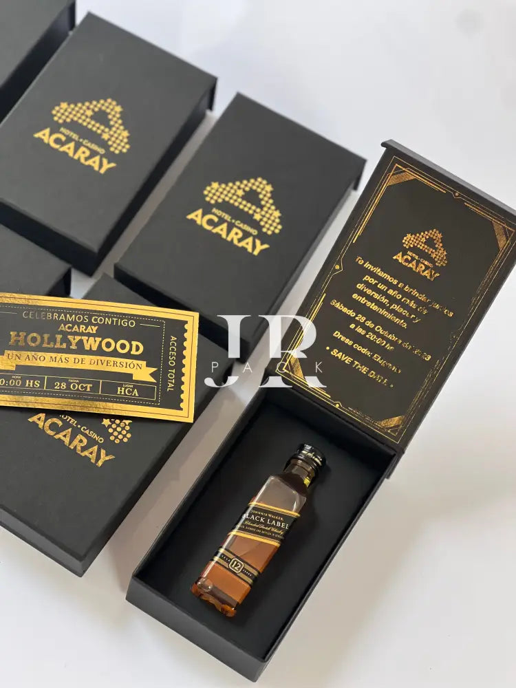 Premium personalizado - Hotel Casino Acaray - Media solapa + stamping