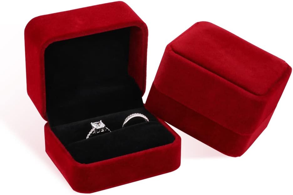 Caja para Anillo Terciopelo 7x7x4 cm