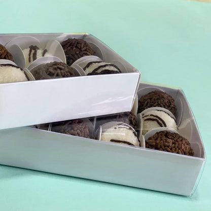 CAJA 13x10x3cm P/ 12 BOMBONES